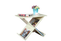 コーヒー側面の木の臨時のテーブルX -家の読書のための形の雑誌の貯蔵