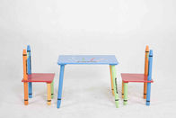 子供の木のクレヨンのテーマのテーブルおよび集まること容易な椅子セット